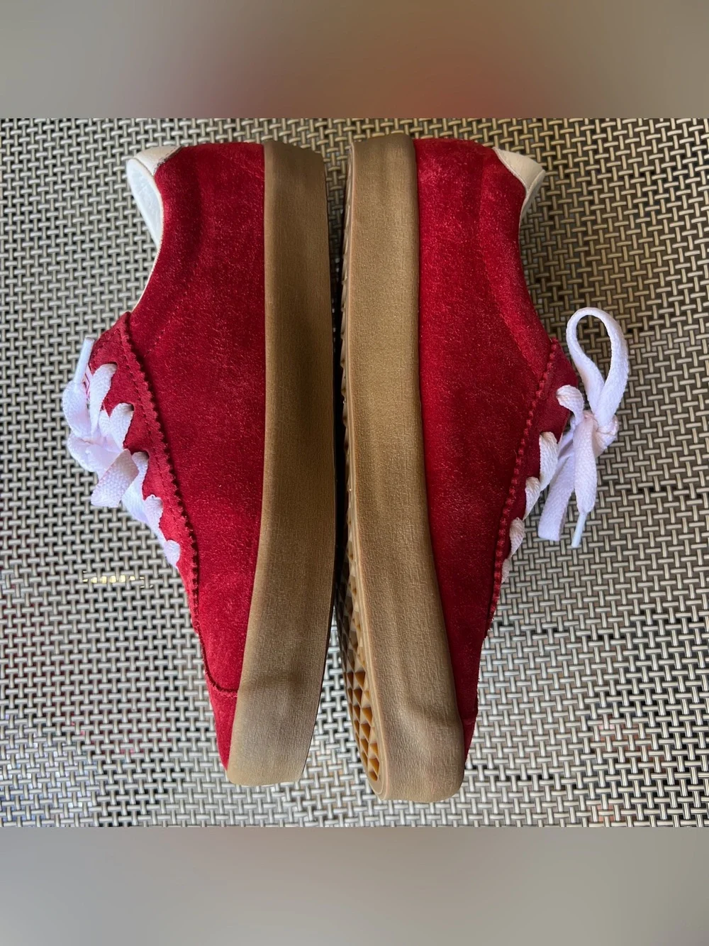 Vans Sport Low Red Women’s 6 Men’s 4.5